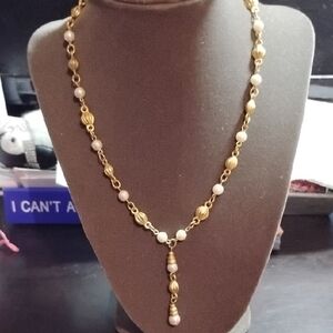 Vintage Costume Jewelry Gold Tone Simulated Pearl Drop  Necklace Unbranded